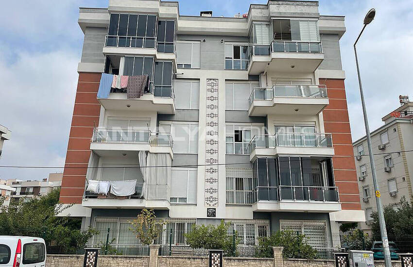 Centraal Gelegen 2+1 Appartement Met Aardgas In Muratpasa 3