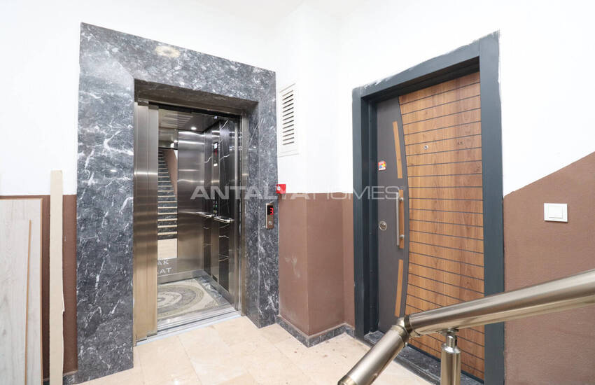 Propriété Avec 2 Chambres Et Balcon Spacieux À Antalya Kepez 4