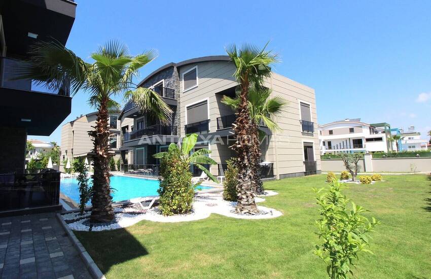Antalya Belek'te Denize ve Golf Sahasına Yakın Site İçinde Daire 8