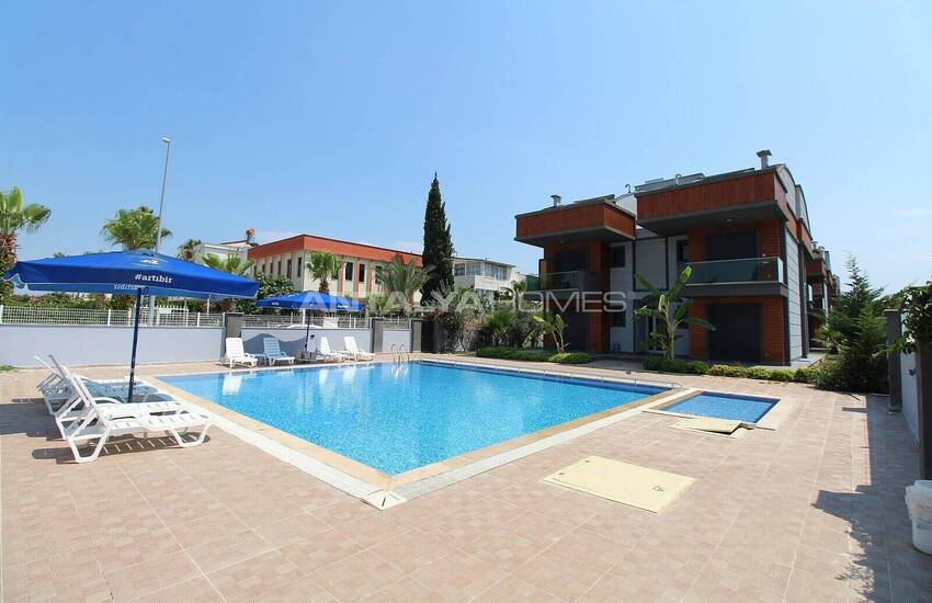 Furnished Property in Complex with Pool in Antalya Kadriye 3