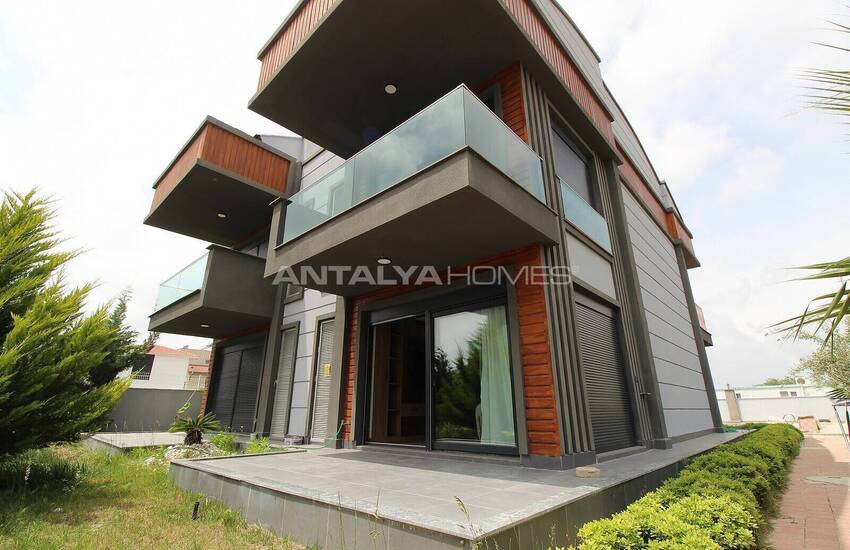 Furnished Property in Complex with Pool in Antalya Kadriye 12