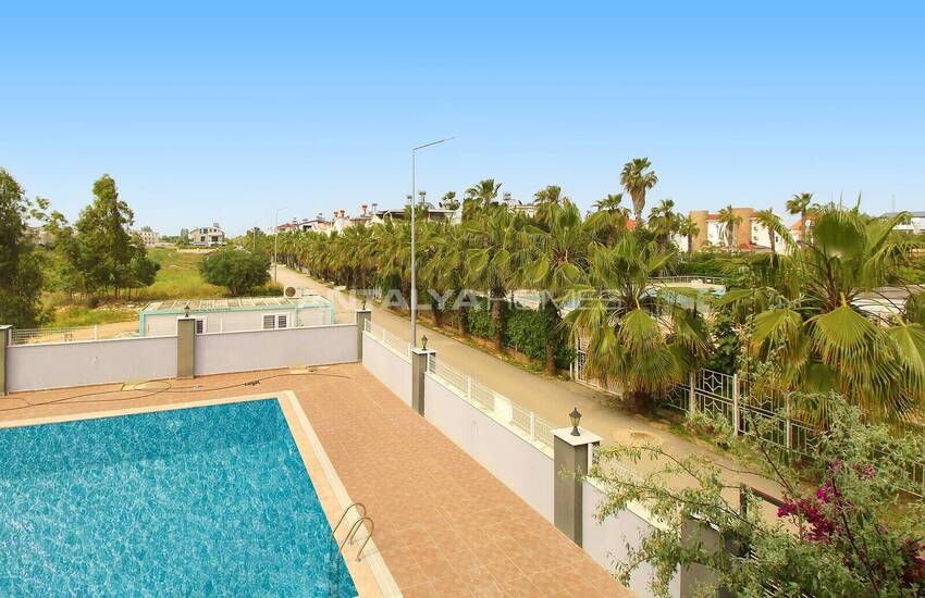 Furnished Property in Complex with Pool in Antalya Kadriye 13