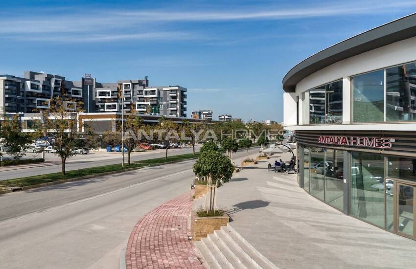 Geschäft Mit Investitionsmöglichkeit Im Viva Defne In Antalya 1
