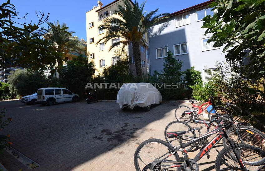 Alanya'da Kleopatra Pajı'na Yakın Havuzlu Sitede Eşyalı Daire 15