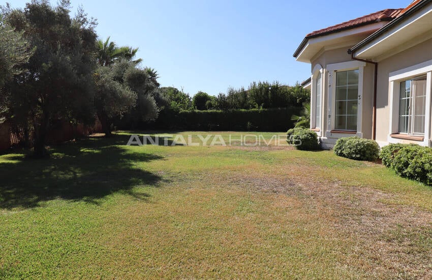 خانه مستقل با باغ در شهر پالم در آنتالیا دوشمه‌آلتی 13