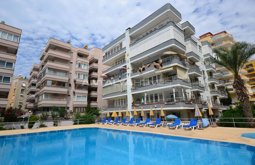 Alanya Mahmutlar'da Denize Sıfır Havuz Manzaralı Eşyalı Daire 5