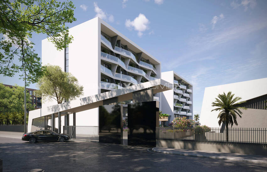 Apartments in Complex Close to Airport in Antalya Kepez 4