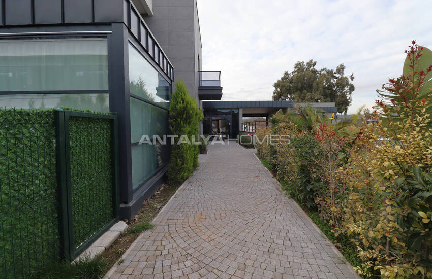 Квартиры в Комплексе с Бассейном и Парковкой в Анталии Коньяалты 7