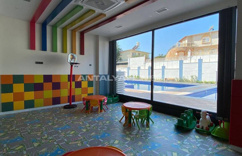 Alanya'da Zengin Olanakları Bulunan Sitede Eşyalı Daire 23