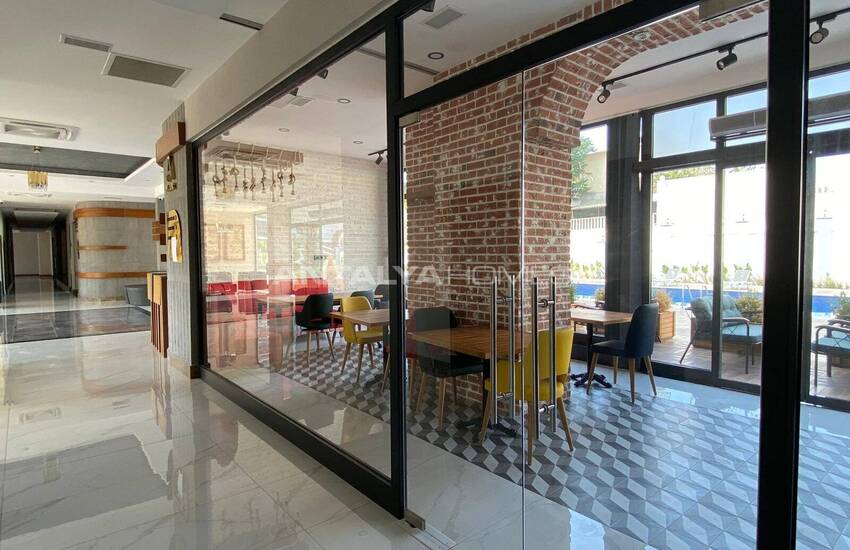 Alanya'da Zengin Olanakları Bulunan Sitede Eşyalı Daire 24