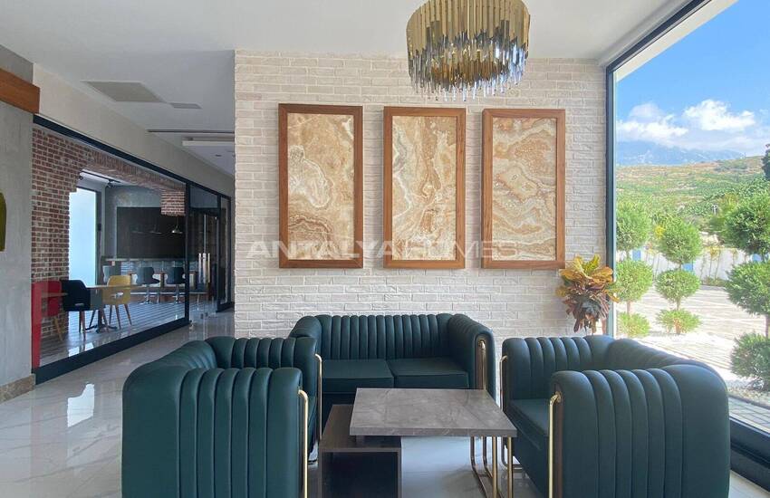 Alanya'da Zengin Olanakları Bulunan Sitede Eşyalı Daire 16