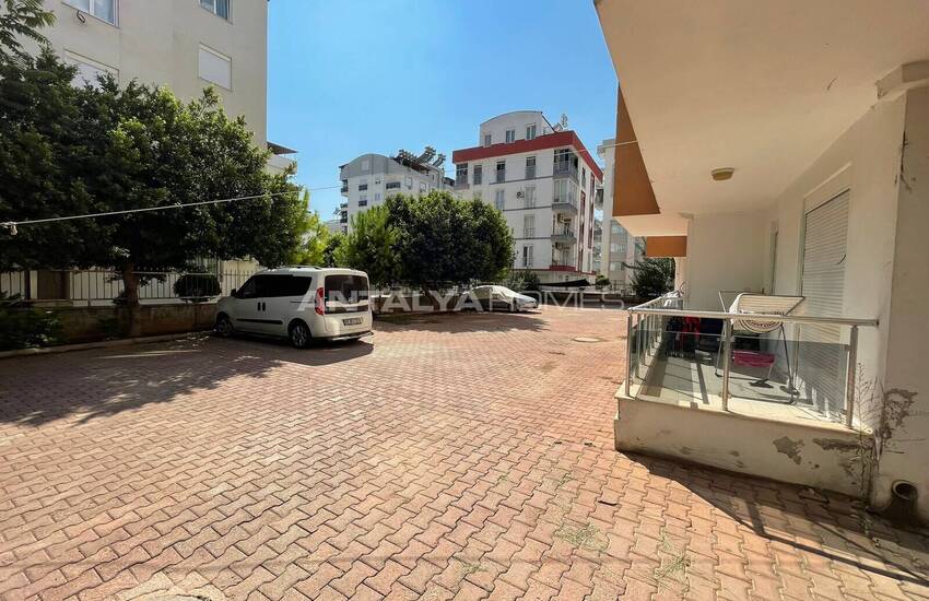 2-bedroom Flat Near the City Center in Antalya Muratpaşa 9