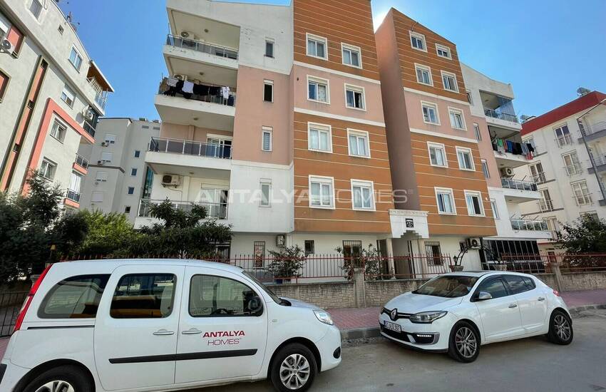 2-bedroom Flat Near the City Center in Antalya Muratpaşa 4