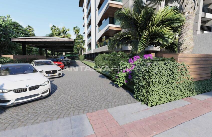 Antalya Konyaaltı'nda Havuzlu Site İçinde Dağ Manzaralı Daireler 18
