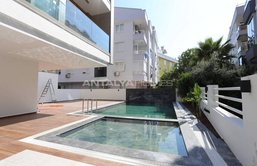 Mountain View Flats in a Complex with Pool in Konyaaltı 7