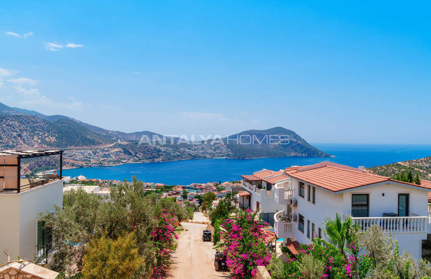 Antalya Kalkan'da Lüks Tasarımlı ve Eşyalı Evler 24