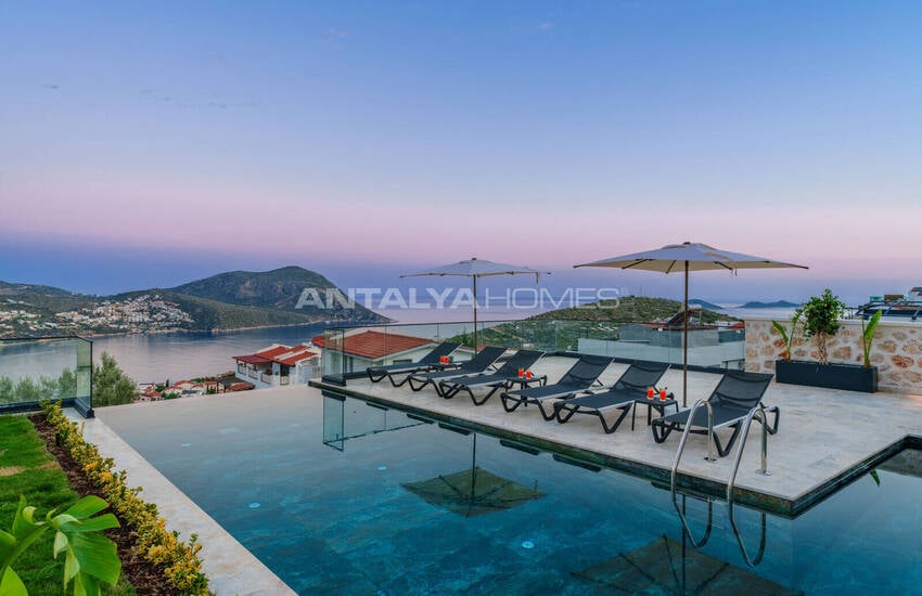 Antalya Kalkan'da Lüks Tasarımlı ve Eşyalı Evler 18