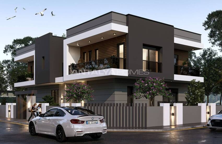Antalya Döşemealtı'nda 5 Yatak Odalı ve Havuzlu Müstakil Villa 2