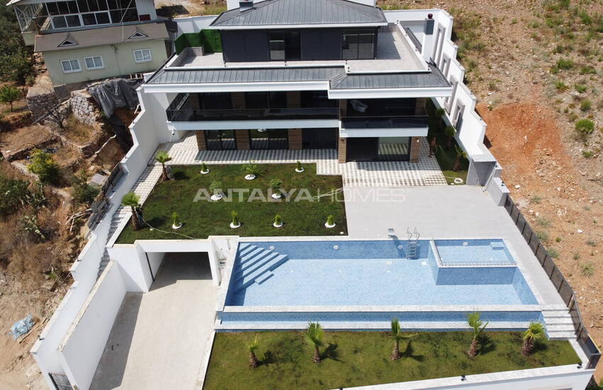 Maison Individuelle Élégante Avec Piscine Privée À Alanya Tepe 4