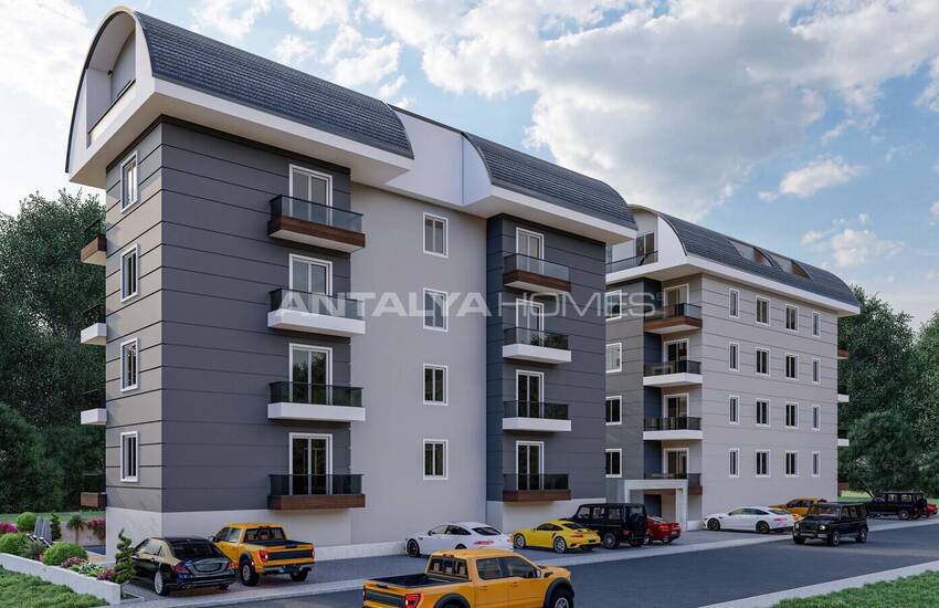 Elegant Real Estate Close to the Sea in the Center of Alanya 2