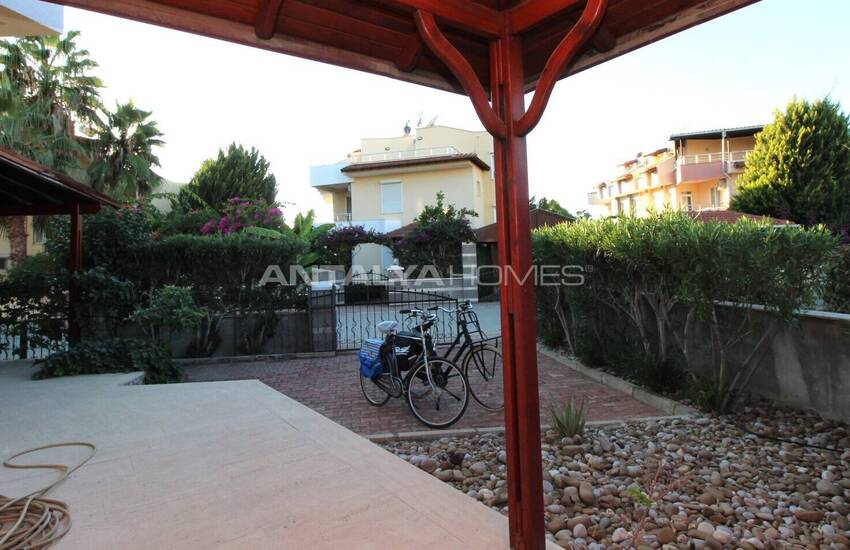 Antalya Kadriye'de İdeal Konumda Eşyalı Villa 15