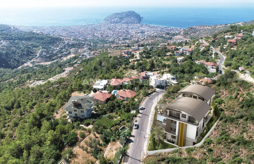 Spacious Duplex Properties with Sea and City Views in Alanya 15