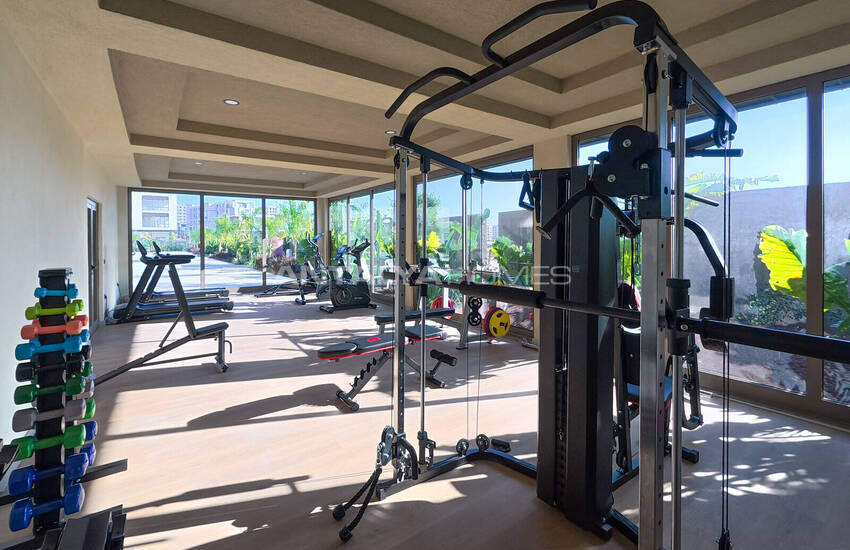 Flats in Complex with Ideal Location Antalya Altintas 5
