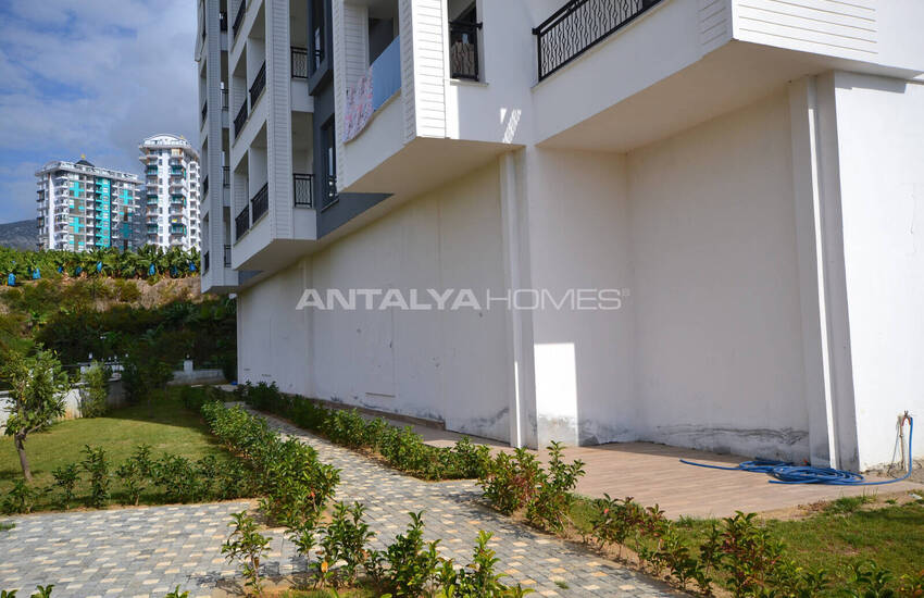Alanya Mahmutlar'da Deniz Manzaralı ve Eşyalı Dubleks Daire 1