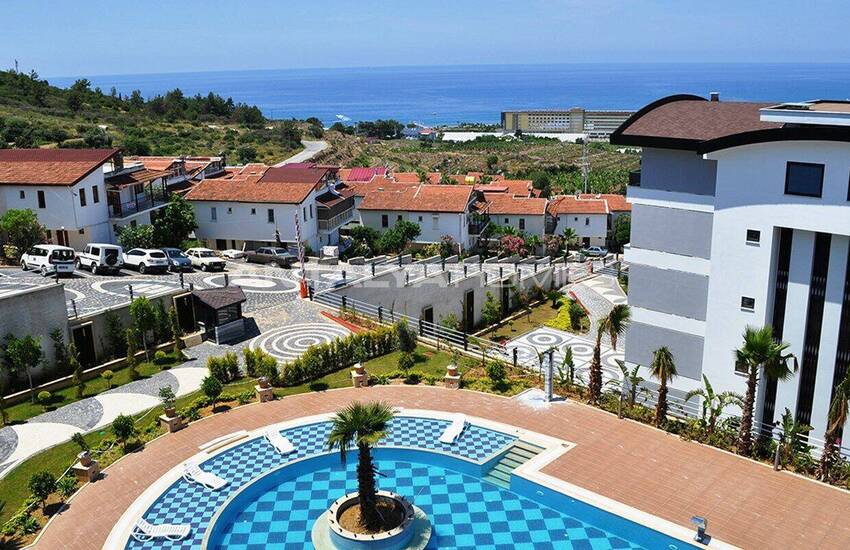 Sea View Real Estate Close to Amenities in Alanya Kargicak