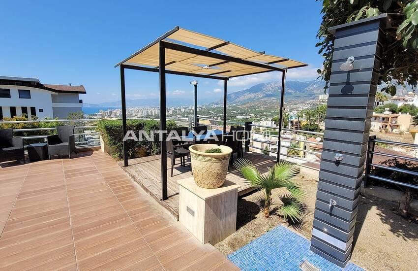 عقارات مطلة على البحر بالقرب من المرافق في ألانيا 10