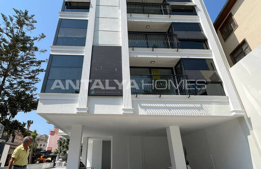 Alanya'da Merkezi Konumda Ticari Gayrimenkuller