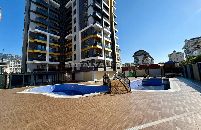 املاک در فاصله پیاده روی دریا در آلانیا محمودلار 1