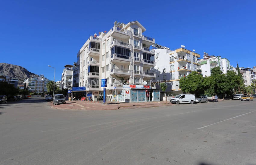 Просторная Дуплекс Квартира с 4 Спальнями в Анталии Коньяалты 1