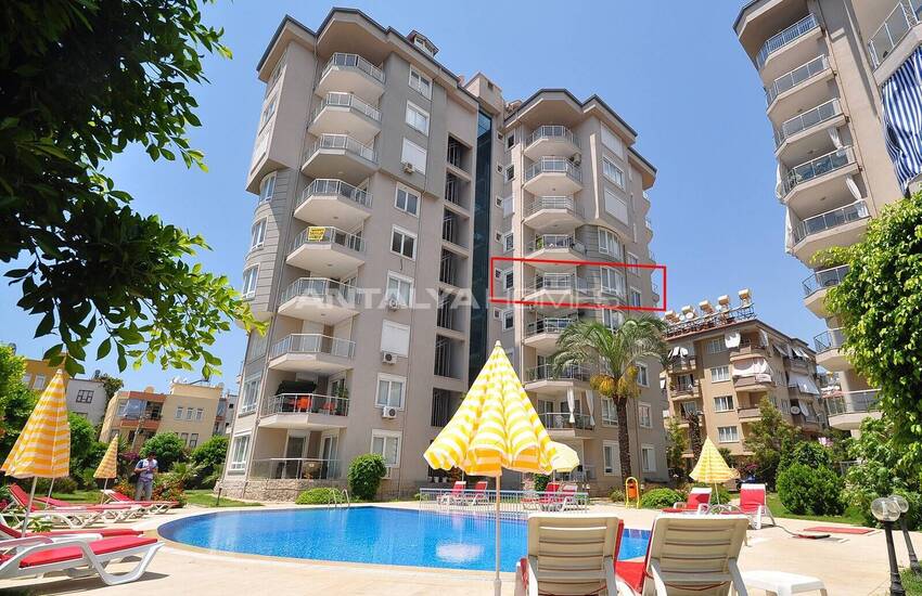 Alanya'da Plaja Yakın ve Şık Tasarımlı Yatırımlık Daire