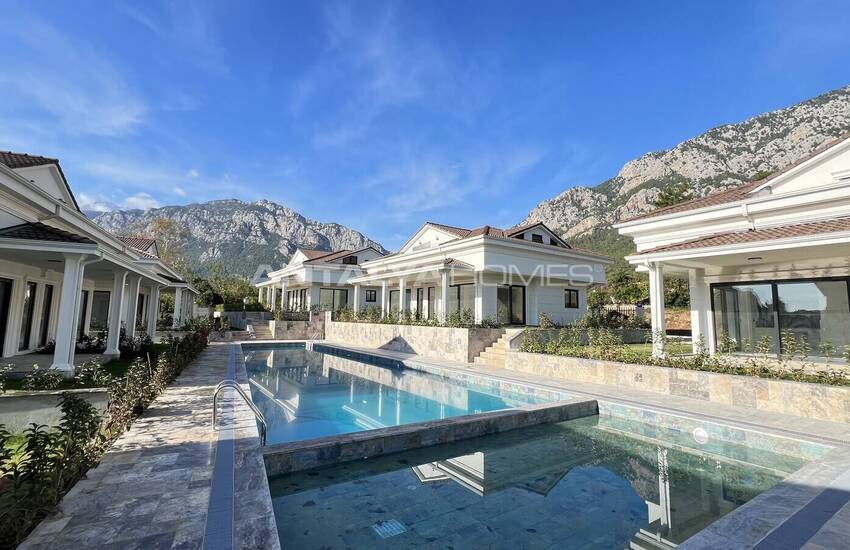 Semi-detached Houses with Mountain View in Kemer Antalya