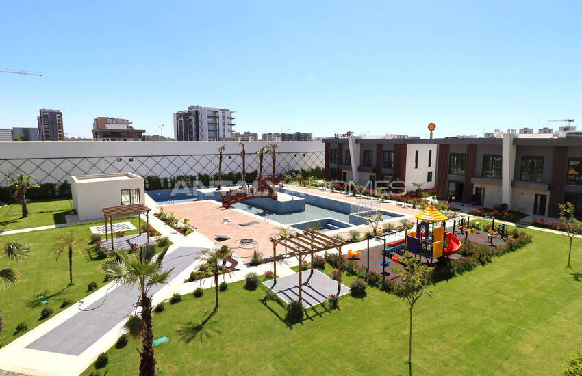 Huizen Met Prive Zwembad Aan De Hoofdweg In Antalya Altıntaş 8