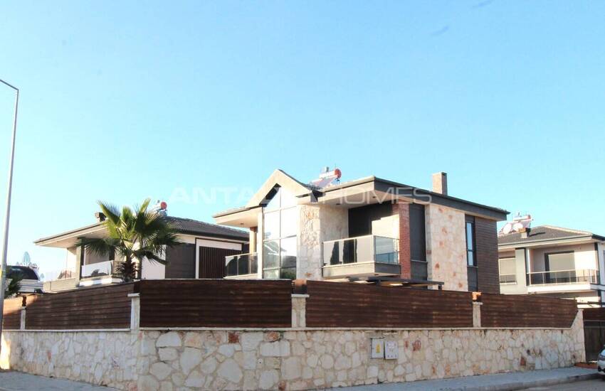 Möblierte Luxusvilla Mit Pool In Antalya Belek 13