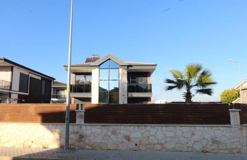 Möblierte Luxusvilla Mit Pool In Antalya Belek 9