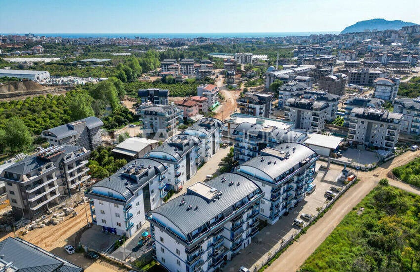 Alanya Oba'da Merkezi Konumda Satılık Eşyalı Daire 4