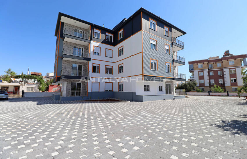 Ruime Appartementen Met Balkon Dicht Voorzieningen In Antalya Kepez