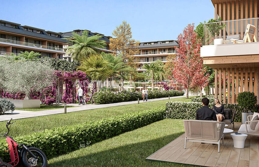 Flats in a Complex with Rich Amenities in Oba Alanya 8