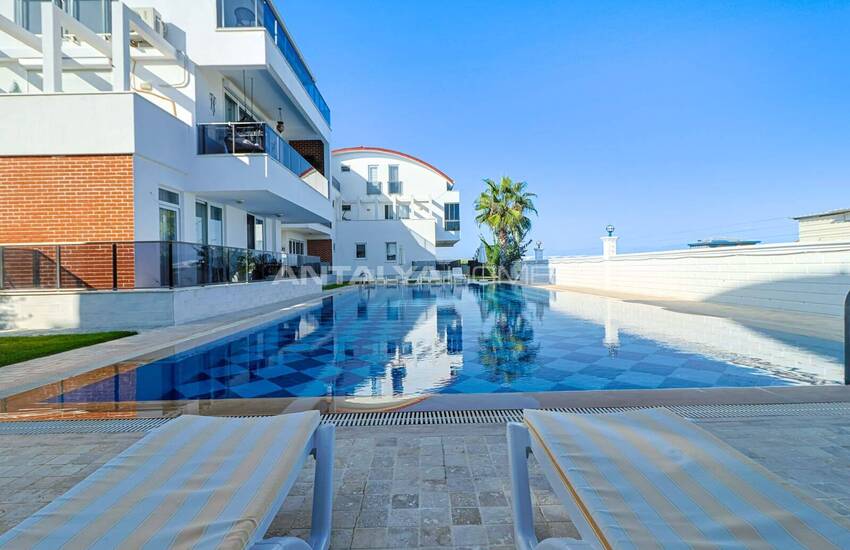 Antalya Belek'te Golf Sahalarına Yakın Taşınmaya Hazır Daire 1