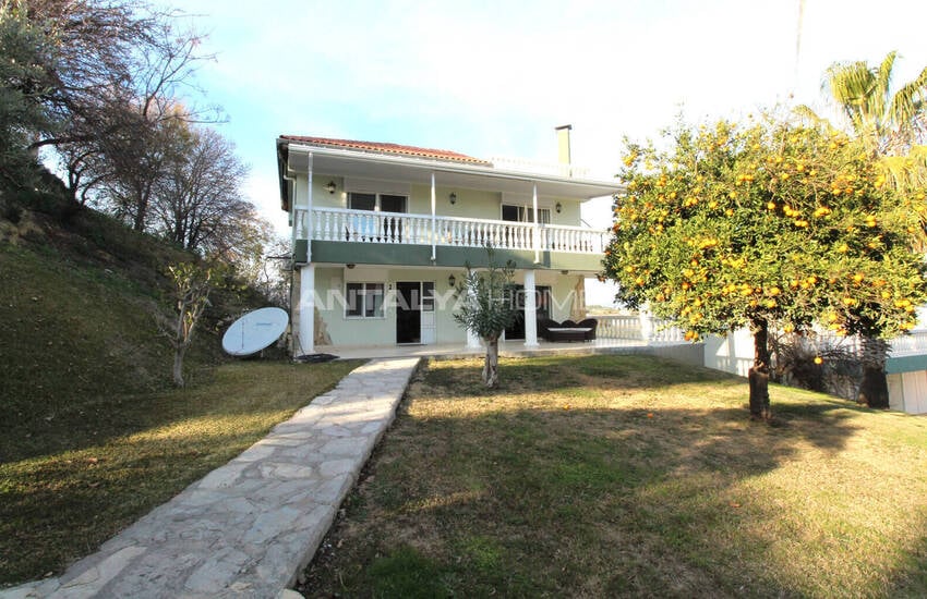Villa Individuelle Avec Meubles Dans Un Complexe À Serik Antalya 2