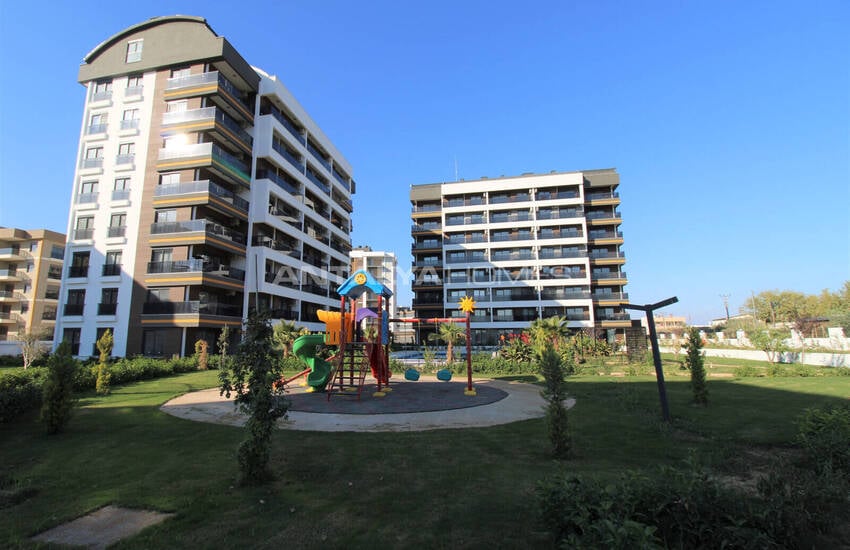 Ruime Appartementen In Een Project Met Zwembad In Altıntaş Antalya 1