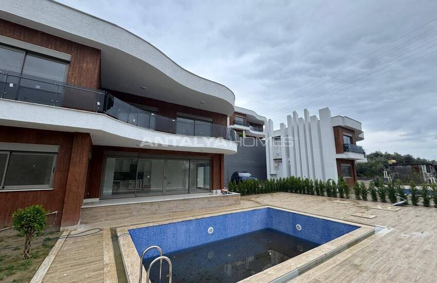 Detached Houses with Private Pools in Alanya Turkey