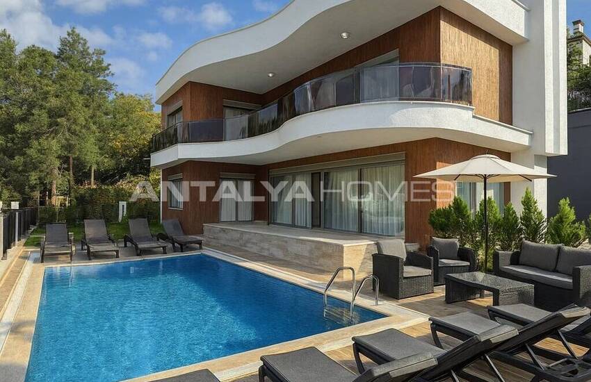 Detached Houses with Private Pools in Alanya Turkey 5