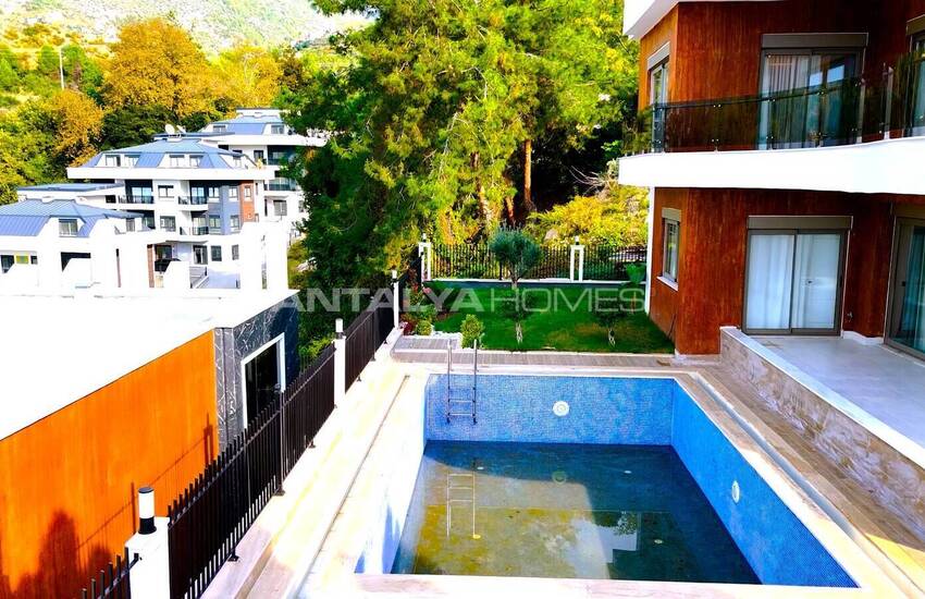 Detached Houses with Private Pools in Alanya Turkey 10