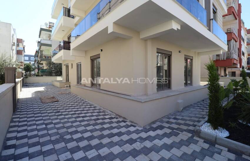 Antalya Kepez'de Asansörlü Binada Satılık Daireler 4