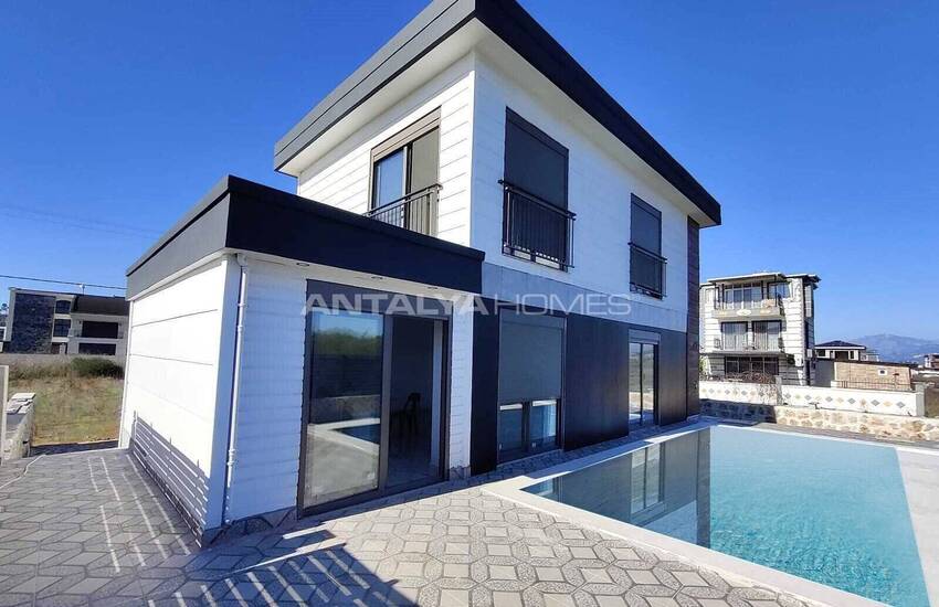 Detached Stone House Near Golf Courses in Kadriye Antalya 1