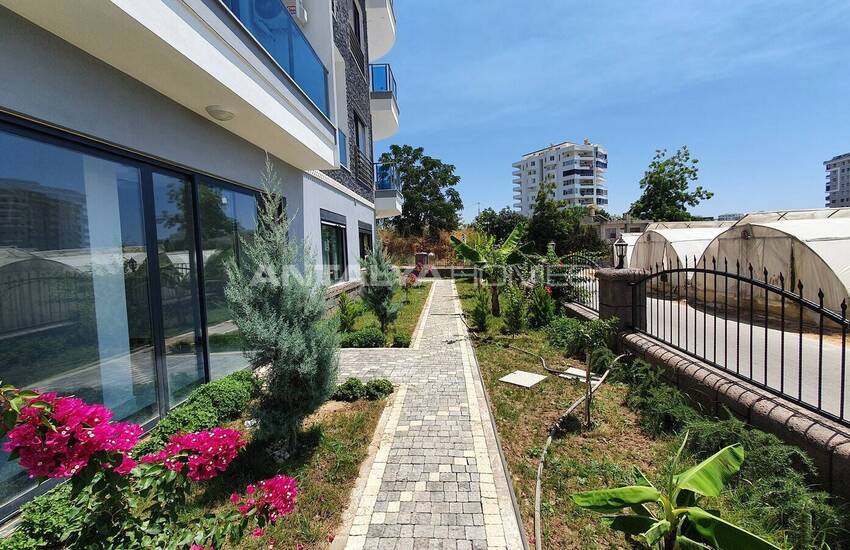 Fertige Wohnungen In Einem Komplex Mit Pool In Mahmutlar Alanya 7
